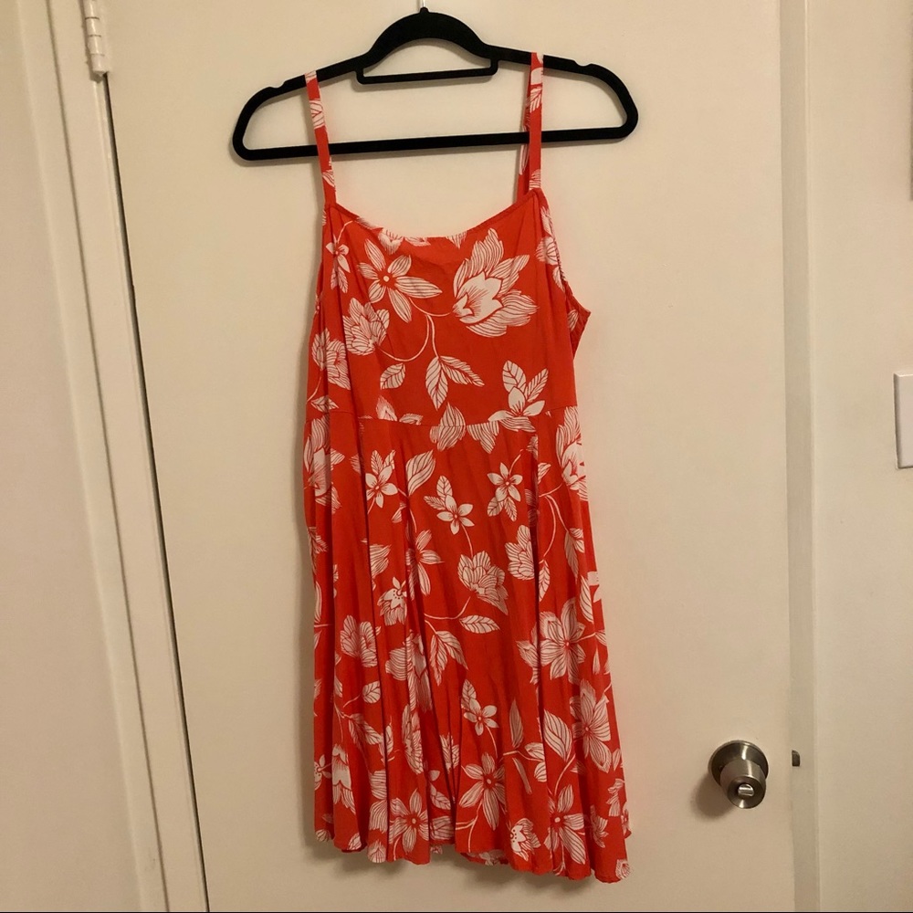 GAP Coral and White Floral Fit and Flare Sundress